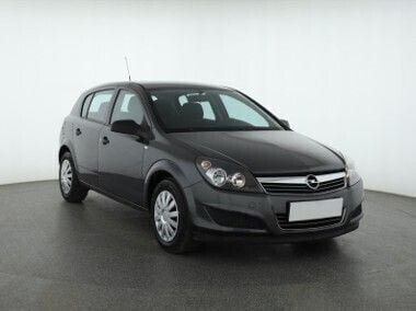 Szary Używany 2009 Opel Astra Hatchback | 3999 zł (Super Cena) - Obraz 1/2
