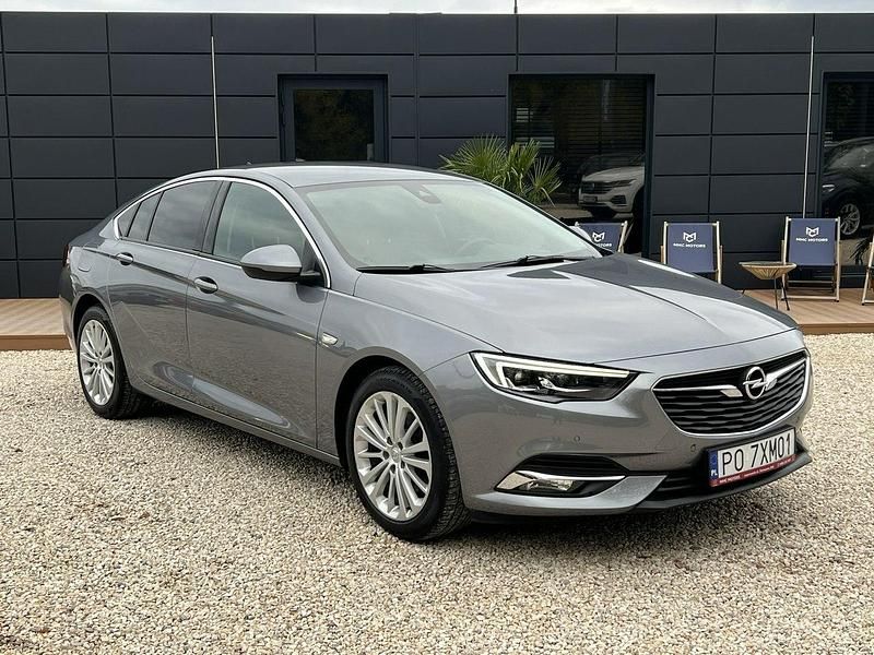 Szary (metalik) Używany 2018 Opel Insignia Sedan/Limuzyna | 69 900 zł - Obraz 1/4