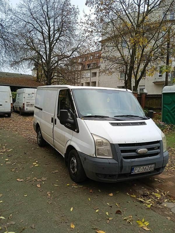Biały Używany 2008 Ford Transit Minivan | 13 000 zł - Obraz 1/2