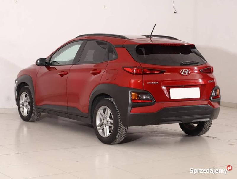 Używany Hyundai Kona 120 KM (88 kW) 2020 Czerwony SUV