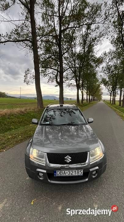 Używany 2005 Suzuki Grand Vitara SUV | 14 700 zł - Obraz 1/4