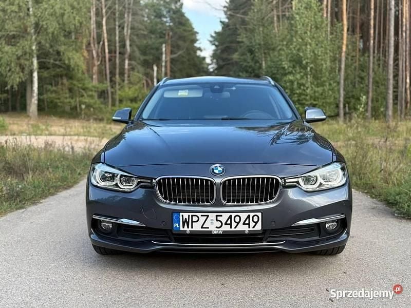 Używany 2019 BMW 320 Luxury Line | 60 900 zł (Super Cena) - Obraz 1/4