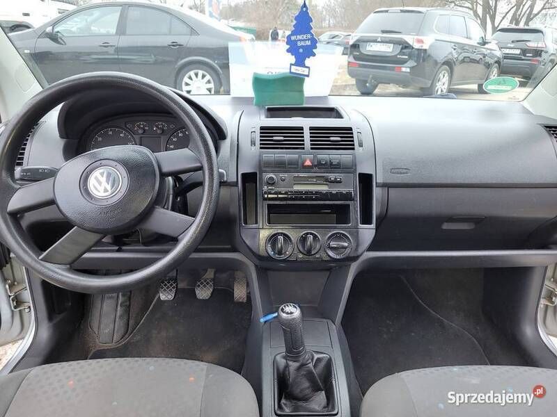 Używany VW Polo 64 KM (47 kW) 2003