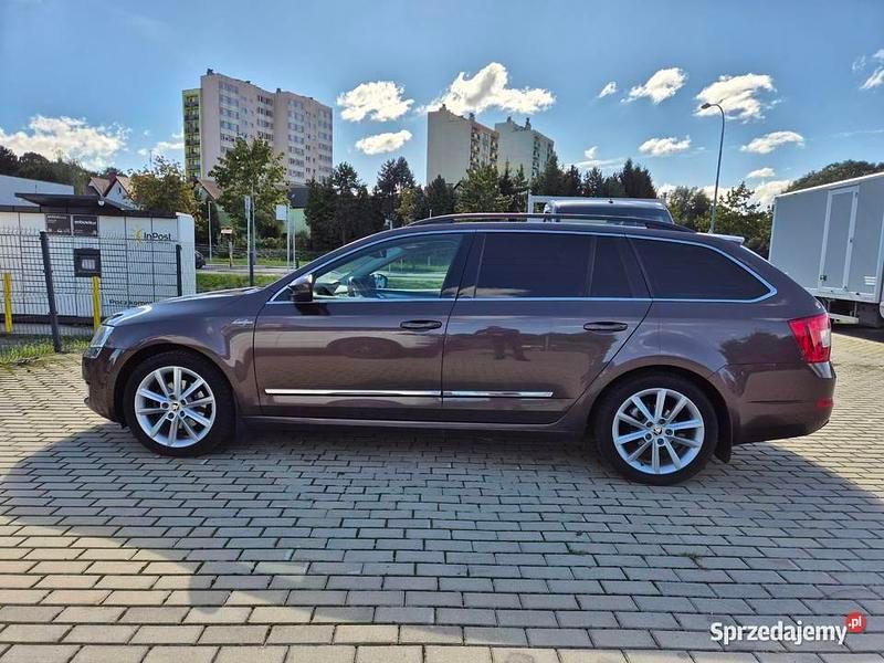 Używany Skoda Octavia LAURIN & KLEMENT 140 KM (102 kW) 2013