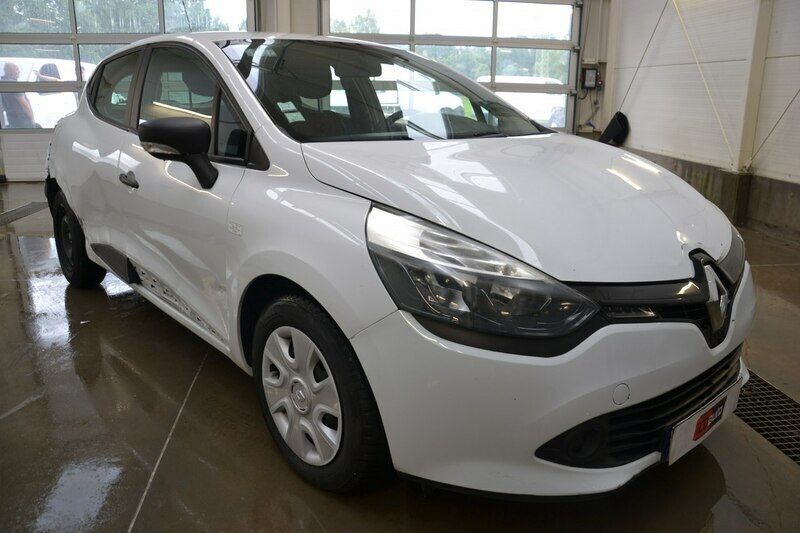 Biały Używany 2015 Renault Clio IV Hatchback | 13 500 zł - Obraz 1/4