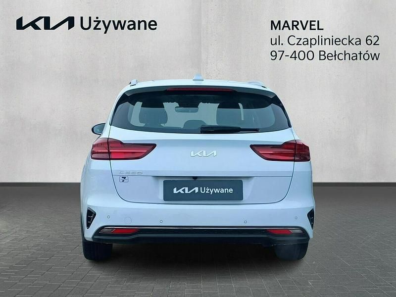 Używany Kia Ceed 2024 Biały Hatchback