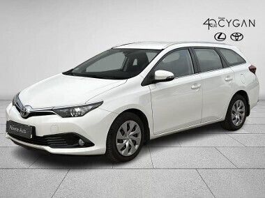 Biały Używany 2017 Toyota Auris Premium Sedan/Limuzyna | 49 900 zł (Dość drogi) - Obraz 1/4