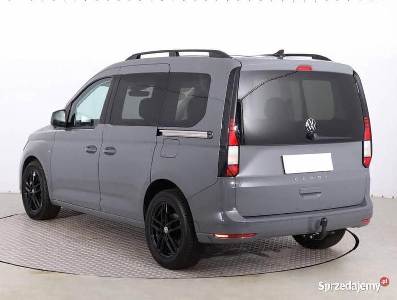 Używany VW Caddy 2024 Szary Minivan