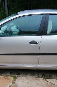 Używany VW Golf V 75 KM (55 kW) 2005 Srebrny Hatchback