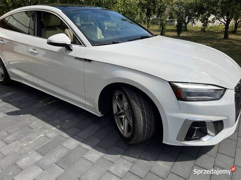 Biały Używany 2021 Audi A5 S-Line Coupe | 139 900 zł (Drogi) - Obraz 1/4