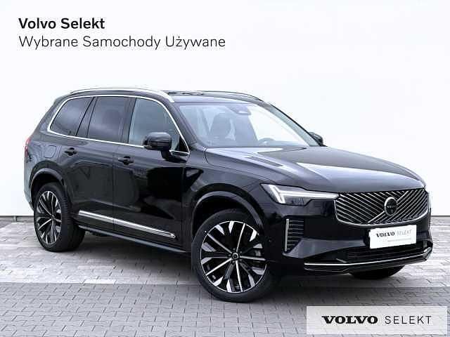 Używany Volvo XC90 455 KM (334 kW) 2025 Czarny SUV