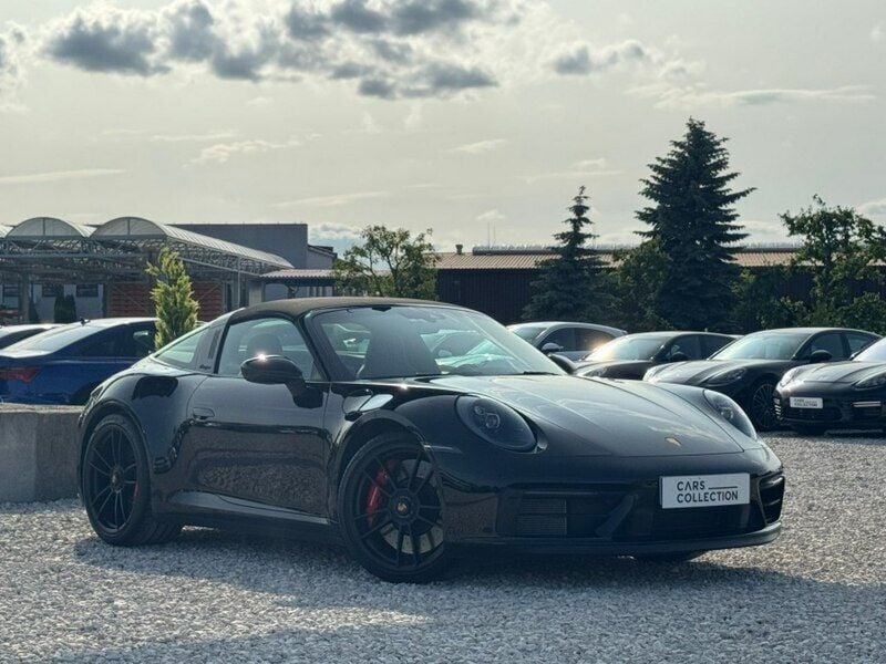 Czarny (metalik) Używany 2023 Porsche 911 Kabriolet | 949 900 zł - Obraz 1/4