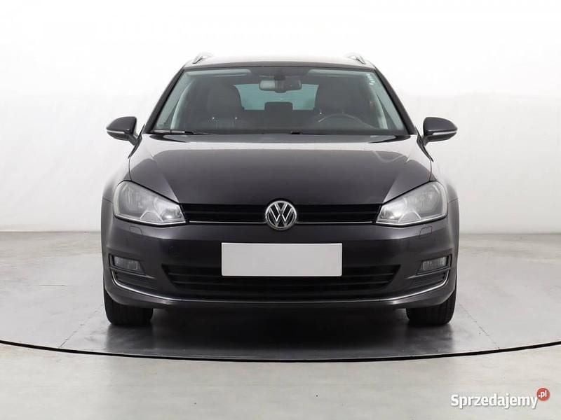 Fioletowy Używany 2015 VW Golf VII Kombi | 30 999 zł (Super Cena) - Obraz 1/4
