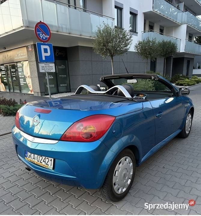 Niebieski Używany 2005 Opel Tigra Kabriolet | 5300 zł (Super Cena) - Obraz 1/4
