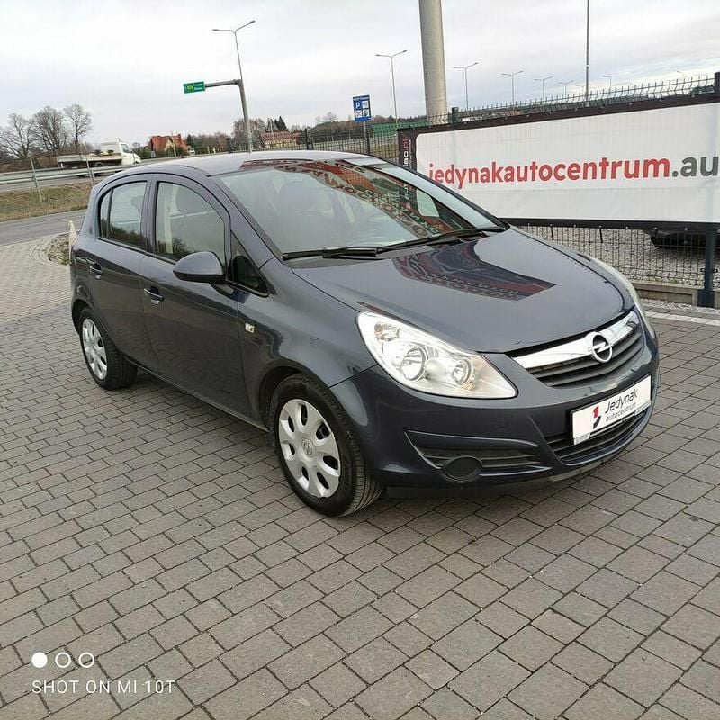 Grafitowy Używany 2008 Opel Corsa Hatchback | 11 800 zł (Dość drogi) - Obraz 1/4