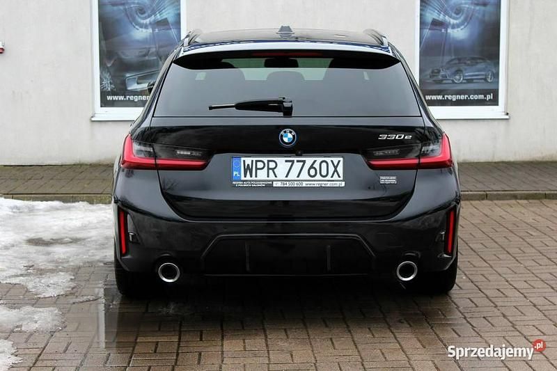 Używany BMW 330e M Sport 292 KM (214 kW) 2022 Czarny Kombi