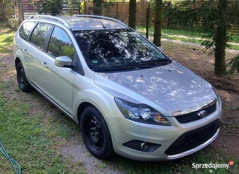 Używany Ford Focus Titanium 2009 Srebrny Sedan/Limuzyna