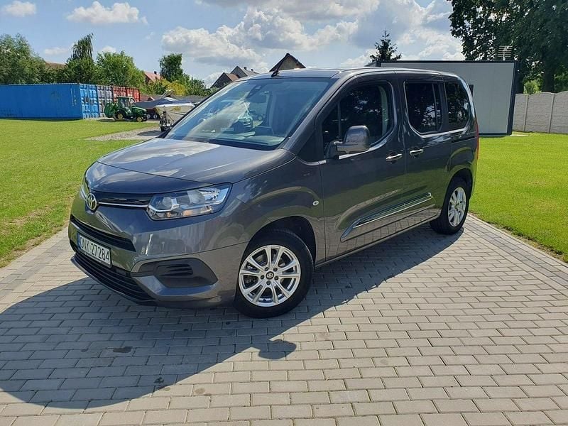 Szary Używany 2020 Toyota Proace City City Van | 69 900 zł - Obraz 1/4