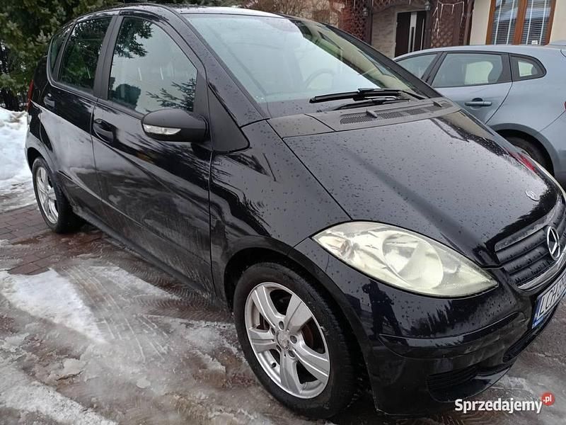 Czarny Używany 2006 Mercedes A180 Hatchback | 9900 zł (Dość drogi) - Obraz 1/4