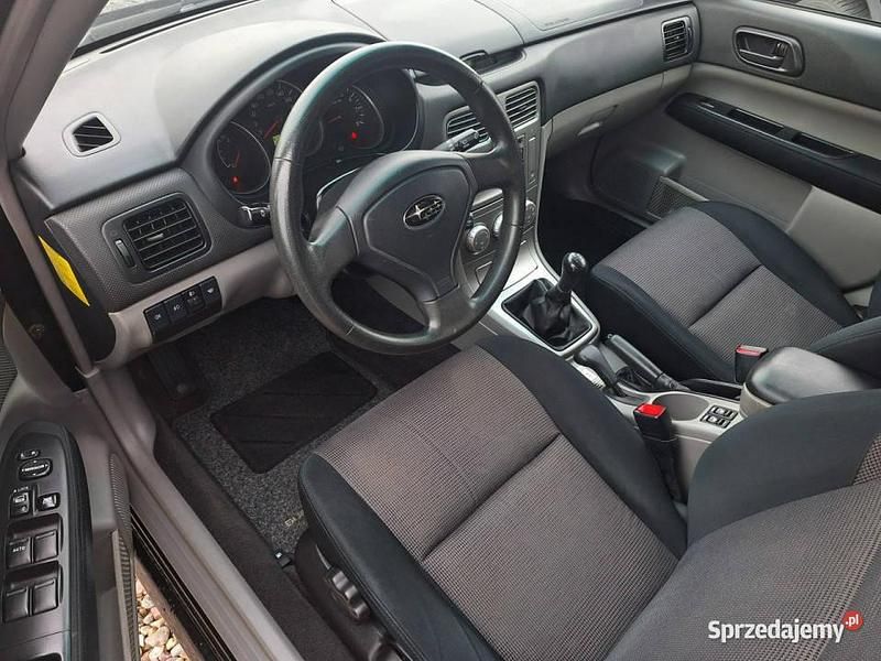 Używany Subaru Forester 2006 Czarny SUV