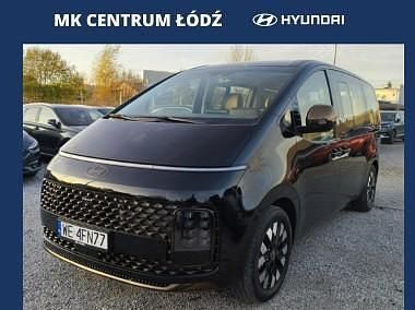 Czarny Używany 2024 Hyundai Staria Van | 199 900 zł - Obraz 1/4