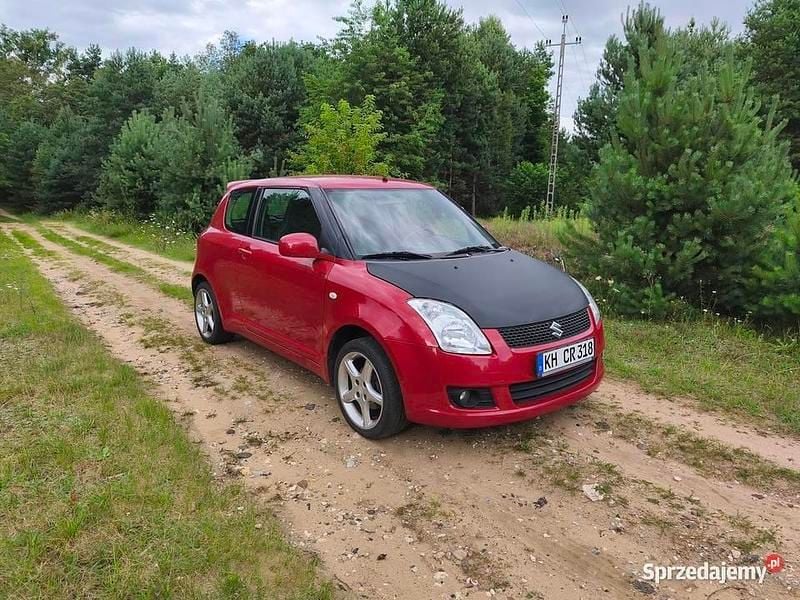 Używany Suzuki Swift 2008 Wiśniowy Hatchback