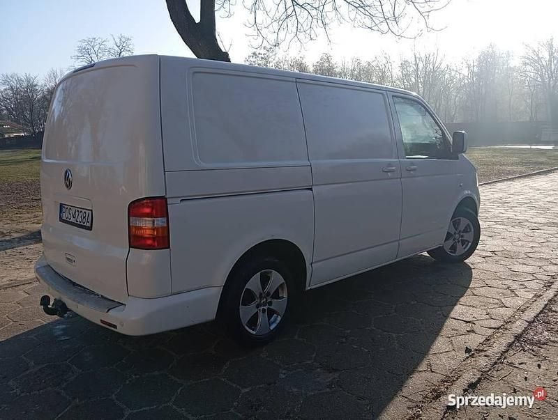 Używany VW T5 2007 Van