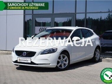 Biały Używany 2014 Volvo V40 Kombi | 44 999 zł - Obraz 1/4