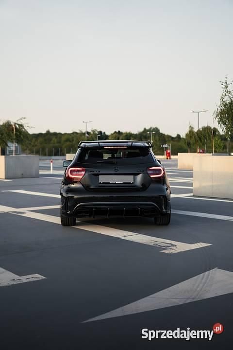 Czarny Używany 2014 Mercedes A45 AMG AMG Hatchback | 89 900 zł - Obraz 1/4
