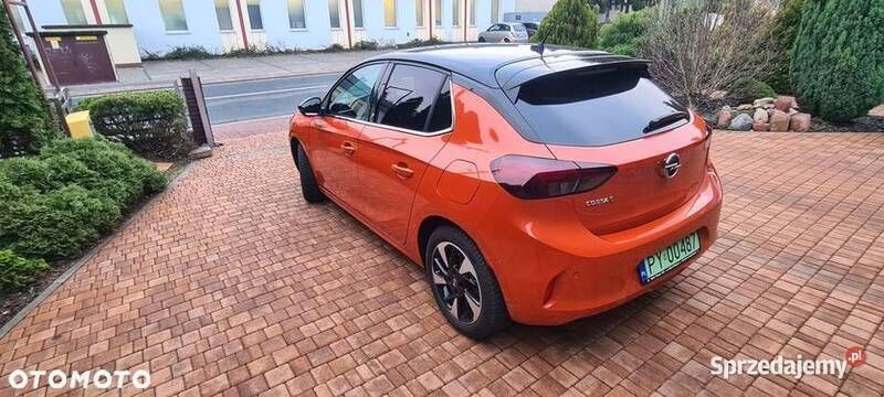 Używany Opel Corsa-e 11 kW (15 KM) 2022 Pomarańczowy Hatchback