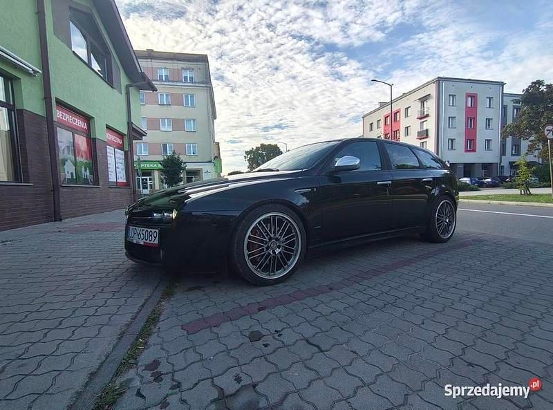 Używany Alfa Romeo 159 Super 2011 Czarny Kombi