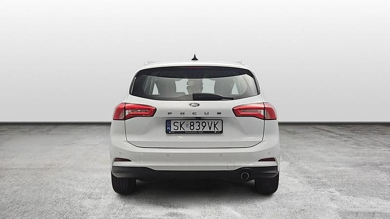 Używany Ford Focus 120 KM (88 kW) 2021 Biały Kombi