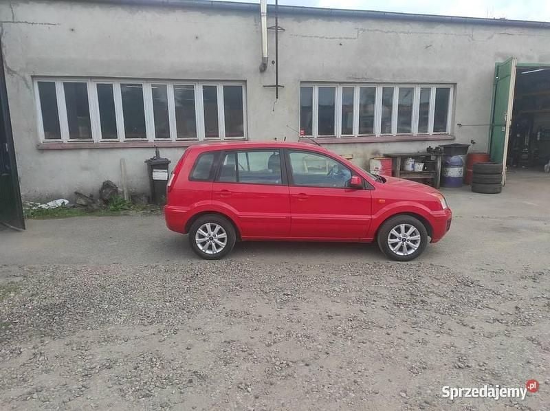 Używany Ford Fusion 2010 SUV