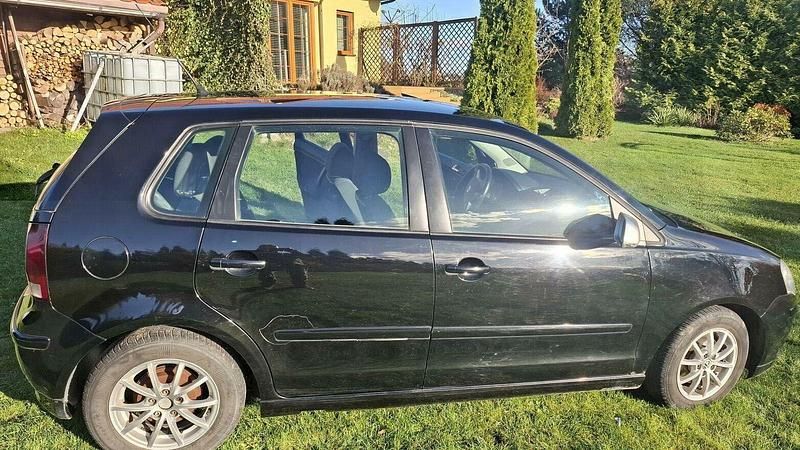 Czarny Używany 2009 VW Polo Hatchback | 6000 zł - Obraz 1/4