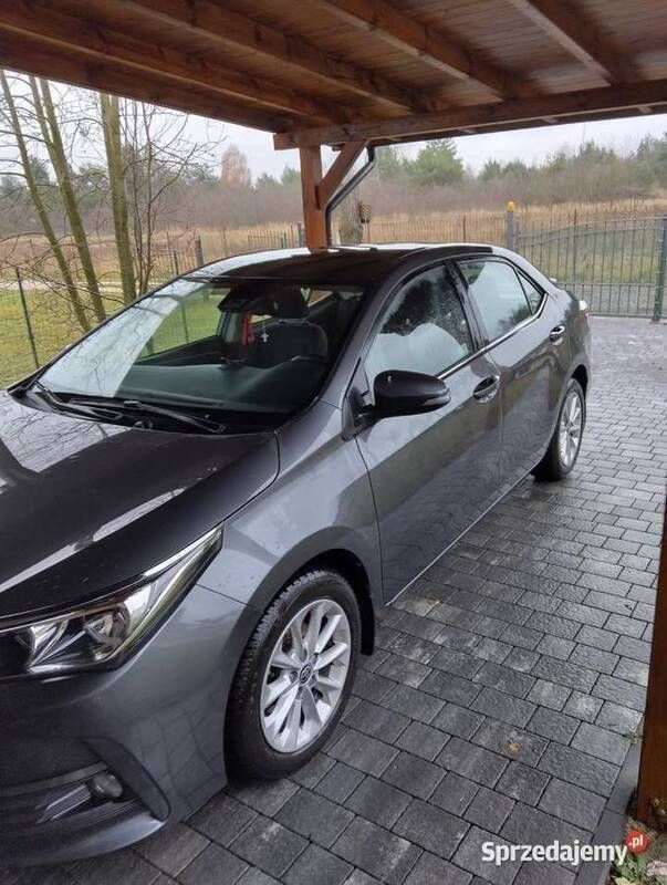 Używany Toyota Corolla 132 KM (97 kW) 2019