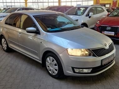 Srebrny Używany 2014 Skoda Rapid Hatchback | 28 900 zł (Uczciwa cena) - Obraz 1/4