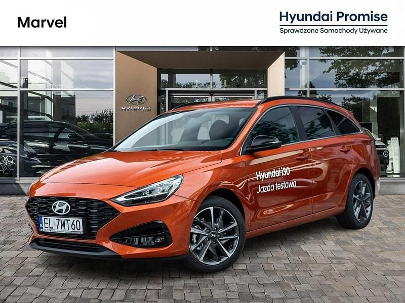 Używany Hyundai i30 140 KM (102 kW) 2025 Pomarańczowy (metalik) Kombi