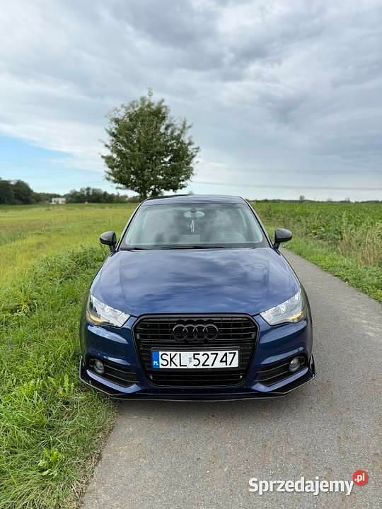 Granatowy Używany 2014 Audi A1 Hatchback | 40 000 zł (Dość drogi) - Obraz 1/4