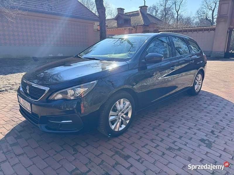Używany Peugeot 308 2019 Czarny Kombi