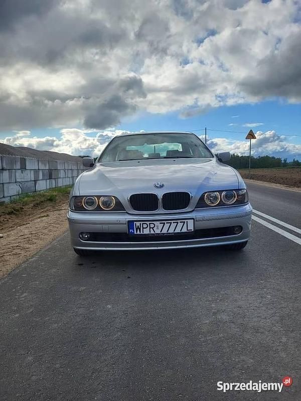 Srebrny Używany 2002 BMW 525 Exclusive Sedan/Limuzyna | 23 500 zł - Obraz 1/4