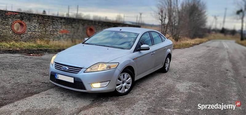 Używany 2008 Ford Mondeo Ghia | 9900 zł (Dobra cena) - Obraz 1/4