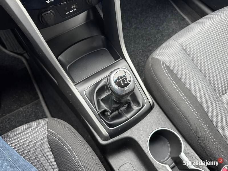 Używany Hyundai i30 2015 Czarny Hatchback