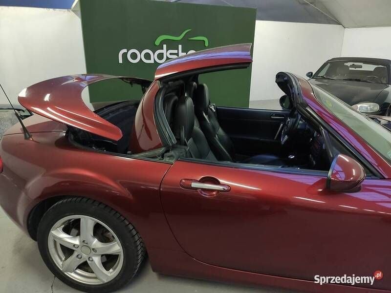 Bordowy Używany 2009 Mazda MX5 Inclusive Kabriolet | 36 900 zł - Obraz 1/4