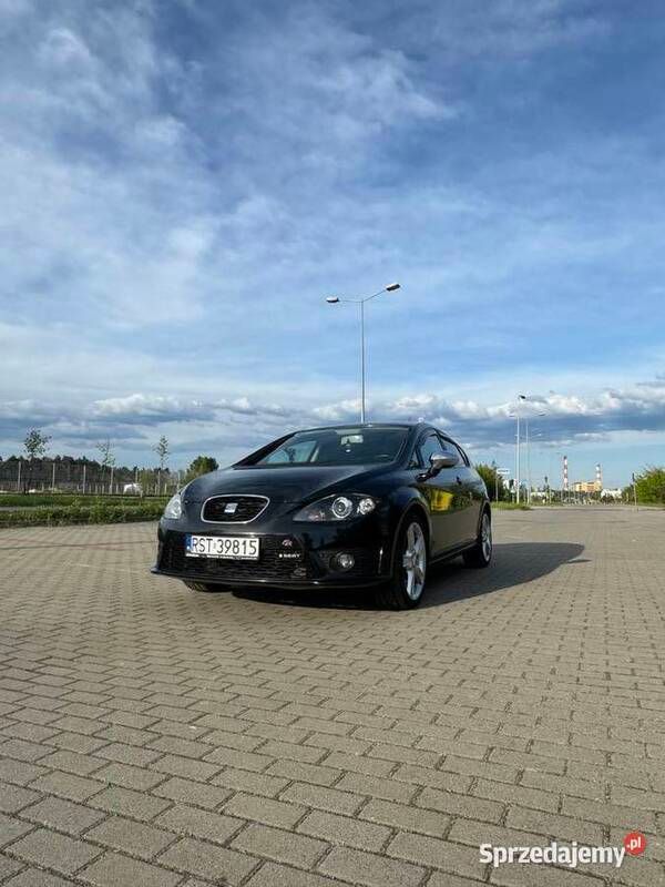 Czarny Używany 2010 Cupra Leon Hatchback | 25 999 zł (Super Cena) - Obraz 1/4