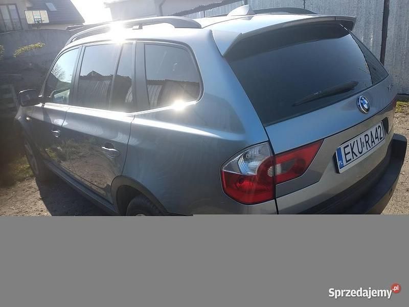 Grafitowy Używany 2005 BMW X3 SUV | 21 500 zł (Uczciwa cena) - Obraz 1/4