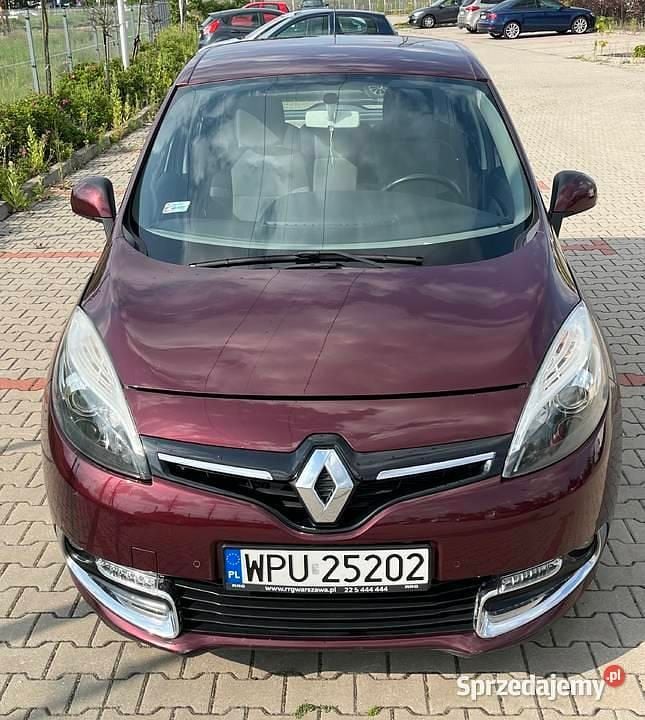 Używany Renault Scénic III Expression 110 KM (80 kW) 2013 Minivan