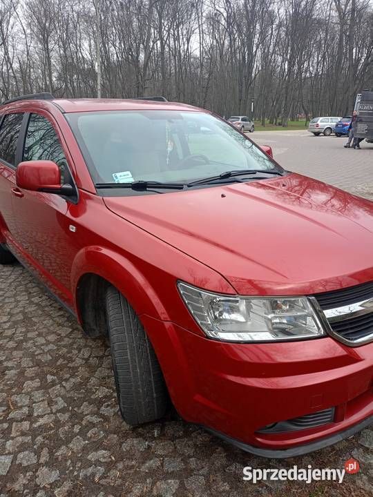 Używany Dodge Journey 140 KM (102 kW) 2009 Czerwony SUV