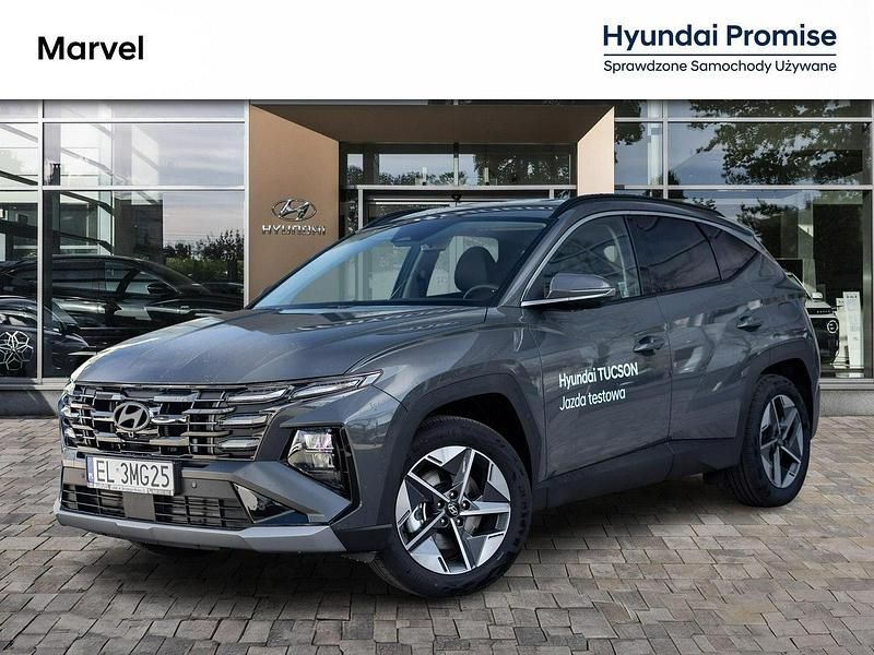 Szary (metalik) Używany 2025 Hyundai Tucson SUV | 153 900 zł - Obraz 1/4