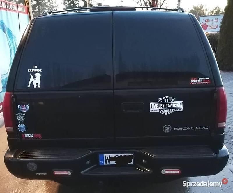 Używany Cadillac Escalade 2000 Czarny SUV