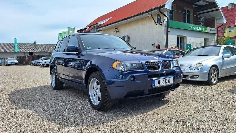 Niebieski (metalik) Używany 2006 BMW X3 SUV | 21 900 zł (Uczciwa cena) - Obraz 1/4